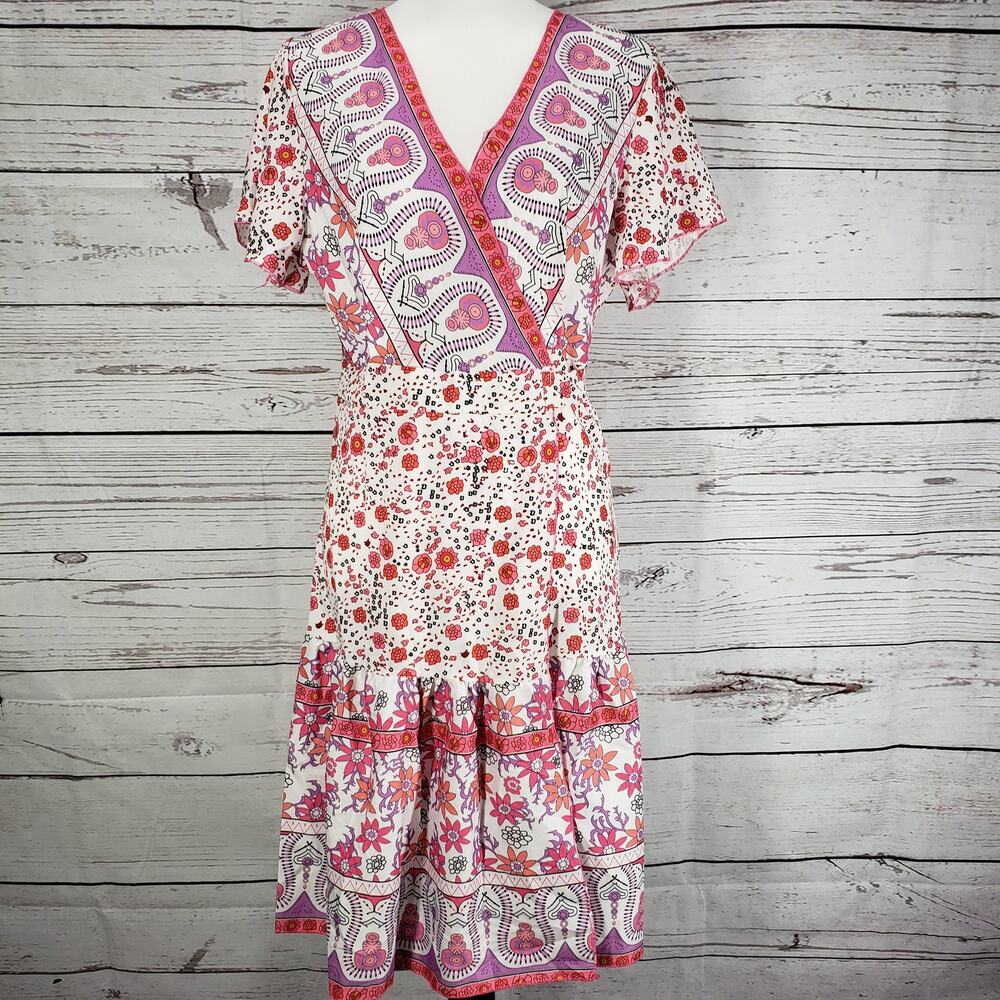 BOHOPOPULAR Pink Floral Wrap Knee Length Dress Size M
